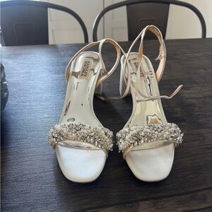 Badgely Mishka Elegant Beaded Women's Sandals